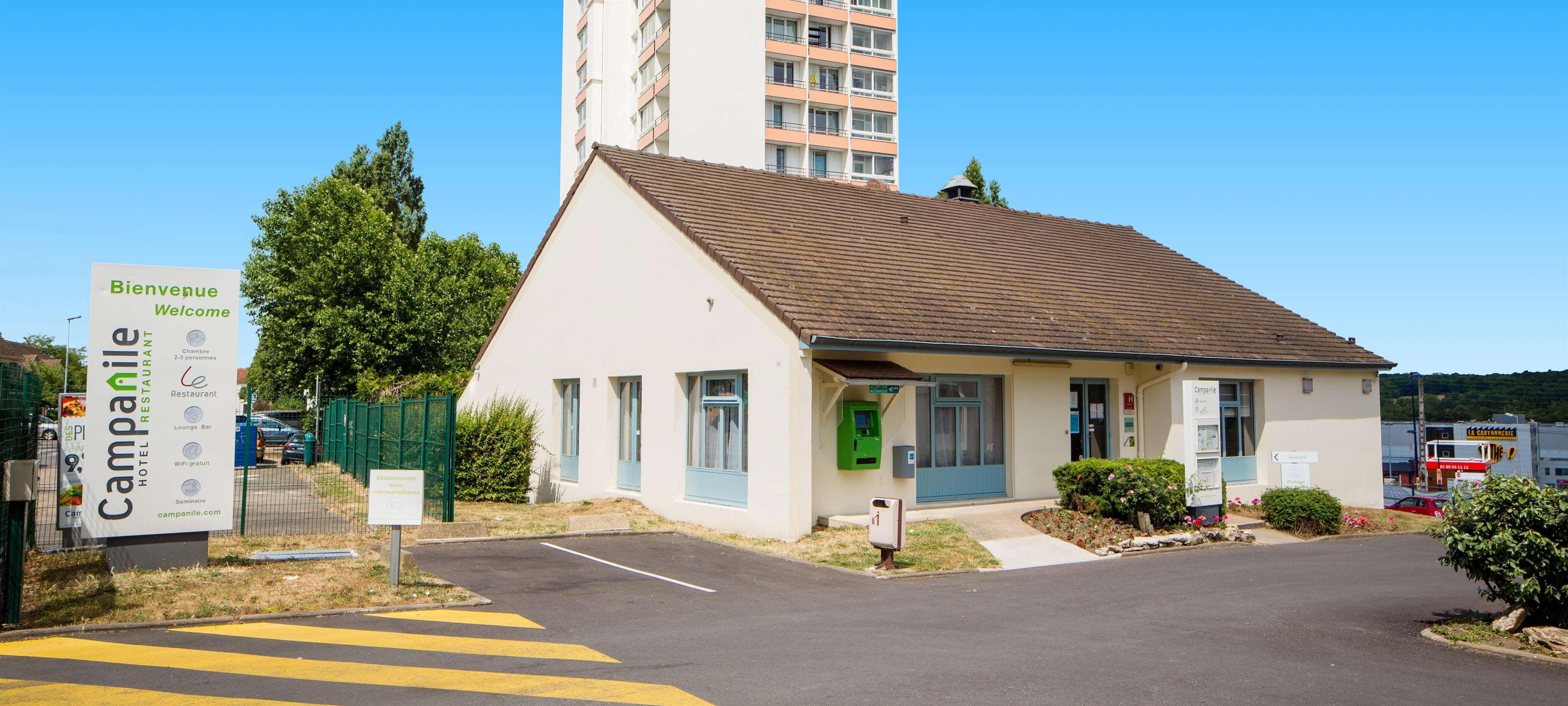 Campanile Melun Sud - Dammarie Les Lys Hotel Bagian luar foto