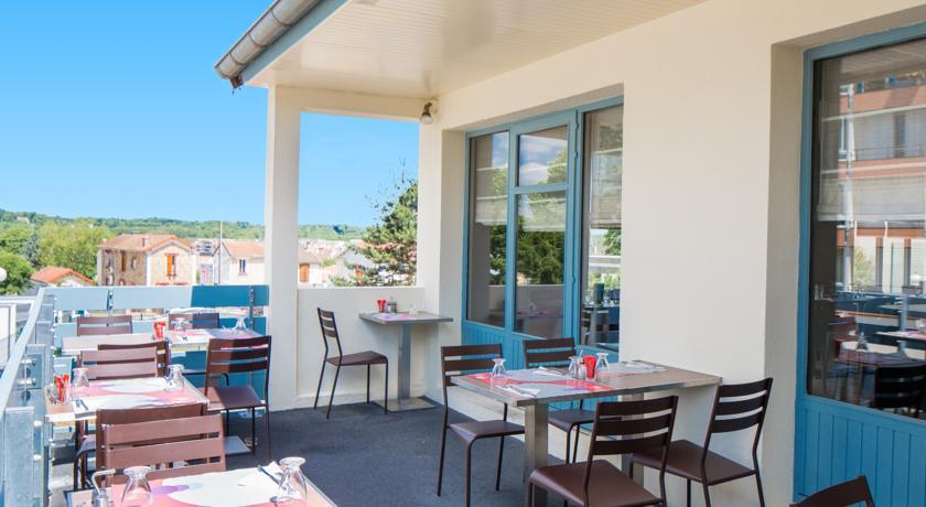 Campanile Melun Sud - Dammarie Les Lys Hotel Bagian luar foto